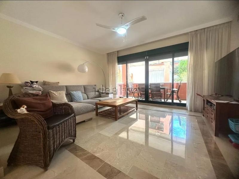 Foto c01d91c0-fc6c-48f3-851e-d90f4bed02c9. Apartament amb aparcament piscina a Casco Antiguo Marbella