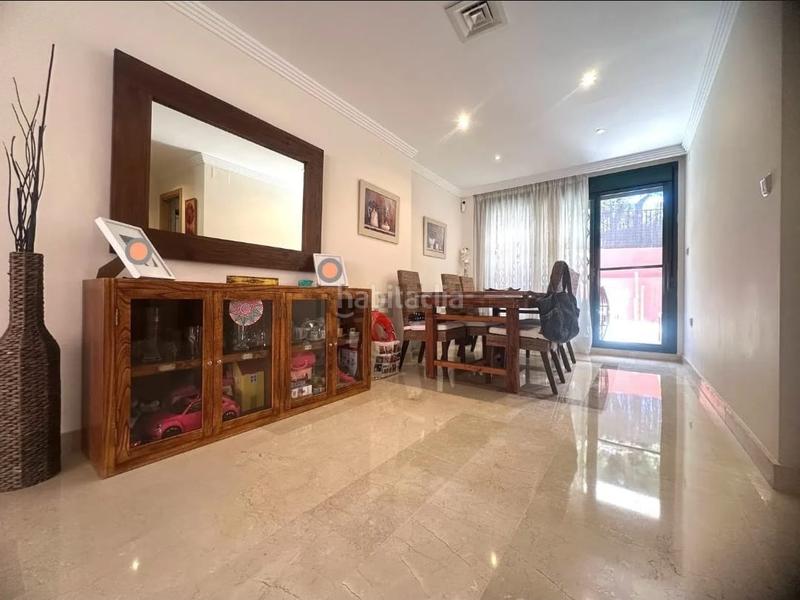 Foto d6225496-4130-46ec-a02b-a2f1441b2692. Apartament amb aparcament piscina a Casco Antiguo Marbella