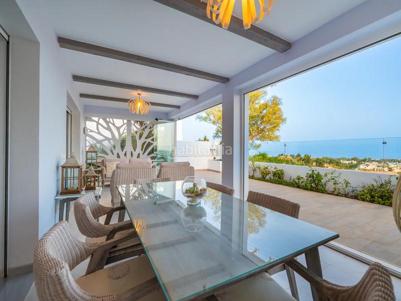 Foto 508786e6-0d75-432f-95fe-4cf94c5ee87f. Casa in amapolas las 446 in Nueva Andalucía centro Marbella