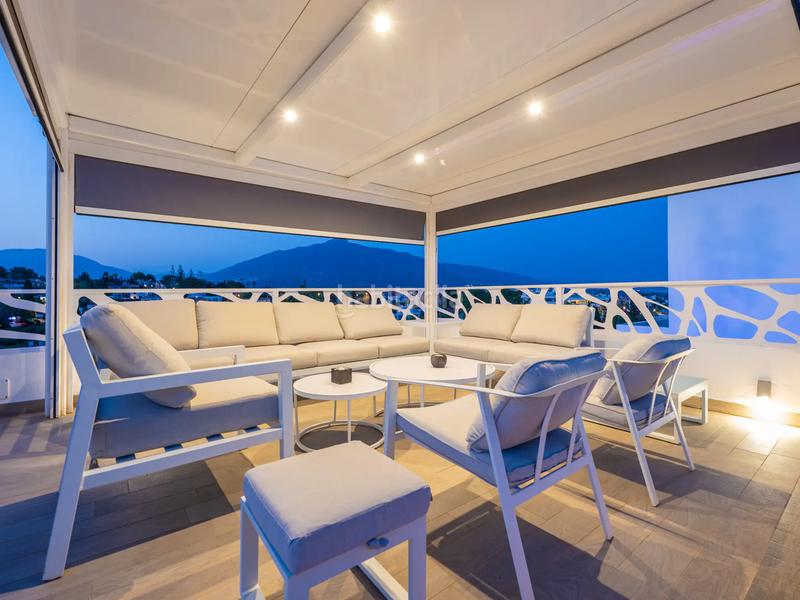 Foto 68bb025c-3cd4-4900-974c-13fc3dd06d94. Casa in amapolas las 446 in Nueva Andalucía centro Marbella