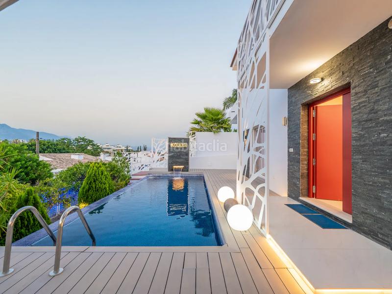 Foto 9f058b8f-8db7-4c59-a8e1-921953a4dca9. Casa in amapolas las 446 in Nueva Andalucía centro Marbella