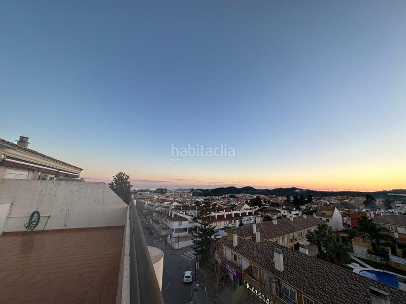 Foto 24f6ad62-f95b-4883-bb20-fca031bd4052. Apartament amb aparcament piscina a El Faro de Calaburra - Chaparral Mijas