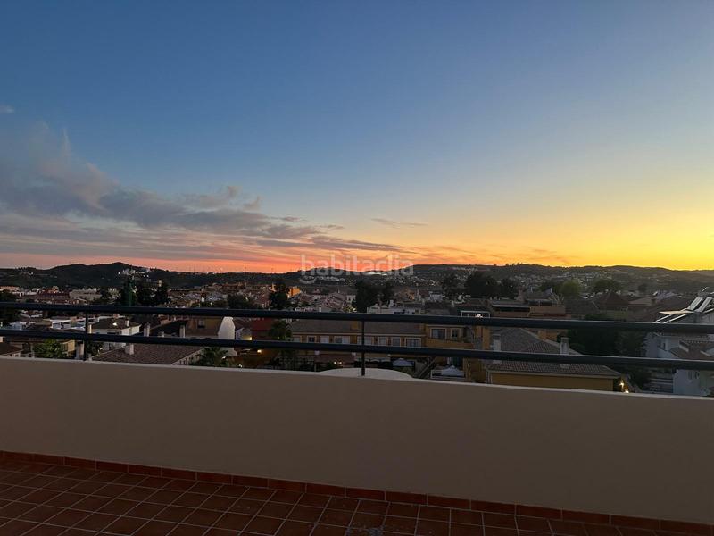 Foto fbb359a9-616a-4fca-a490-804088fe617f. Apartament amb aparcament piscina a El Faro de Calaburra - Chaparral Mijas