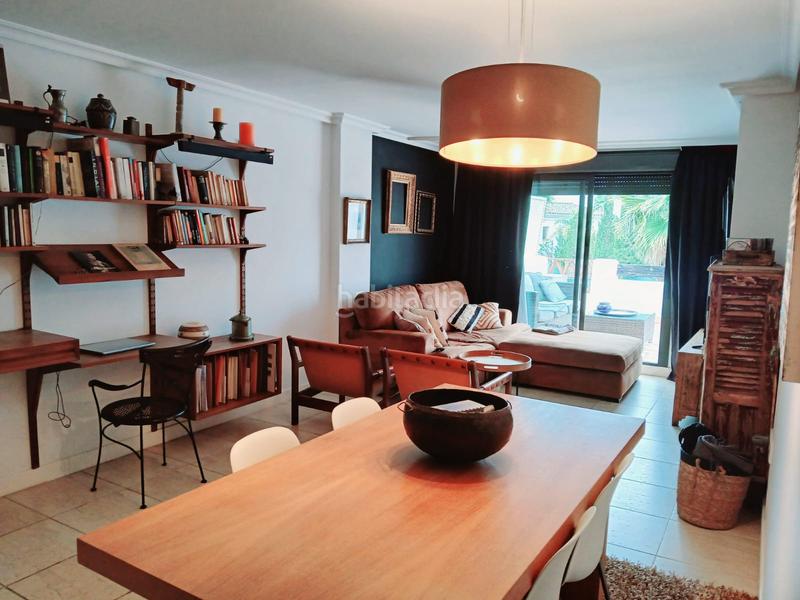 Foto 89b9fd1c-5235-45af-acfa-1a1659a369f3. Appartement avec parking piscine dans Centro Estepona