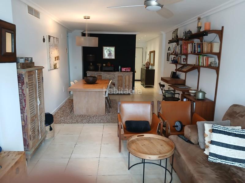 Foto e17602c3-cf25-4184-8ece-39b5989d5e19. Appartement avec parking piscine dans Centro Estepona