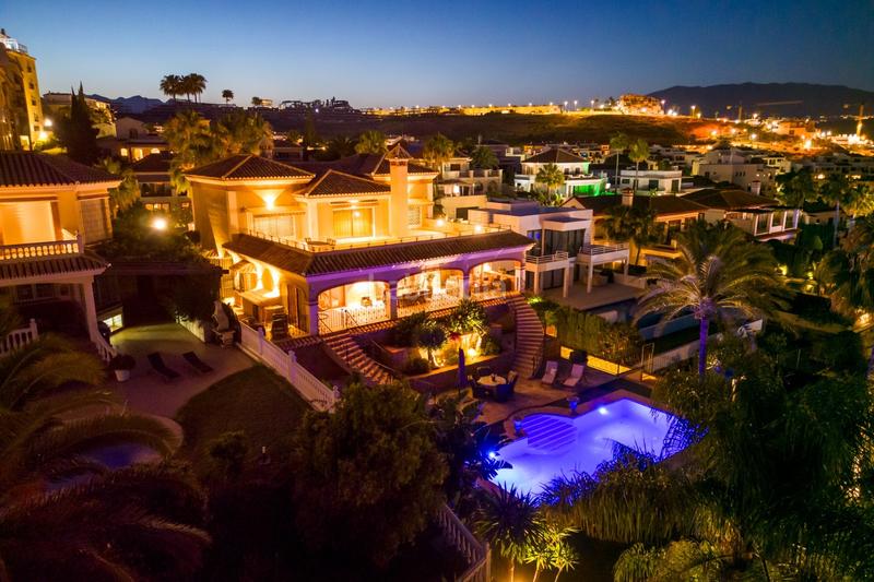 Foto f7d01bad-487c-41c7-95c0-b6e90e567ed3. Haus mit parking pool in Mijas pueblo Mijas