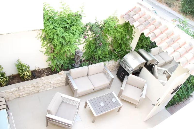 Foto df30b9fb-113a-47d8-92f9-7d811fec0f40. Maison avec parking piscine dans Casco Antiguo Marbella