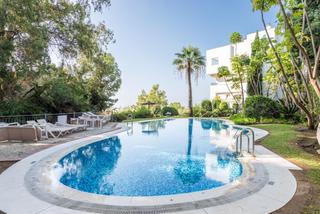 Miete Appartement in La Quinta. Apartamento elegante de dos dormitorios con vistas panorámicas y