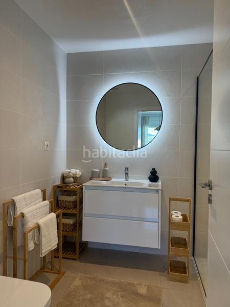 Foto 72eae8c8-bc7a-42d7-8ec2-4ec2f07a1c39. Attique avec parking piscine dans Centro Estepona