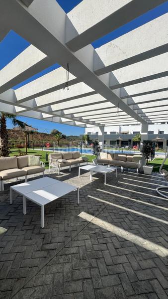 Foto 91912361-7a78-4aec-a1a6-a5431daf950a. Attique avec parking piscine dans Centro Estepona