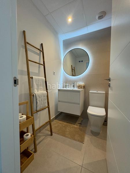 Foto a3c40f66-91d7-42e4-9a9b-93cb044fdf86. Attique avec parking piscine dans Centro Estepona