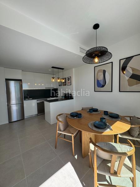 Foto c8d5178a-6816-49b7-a7c1-fc8aa07e2f1d. Attique avec parking piscine dans Centro Estepona