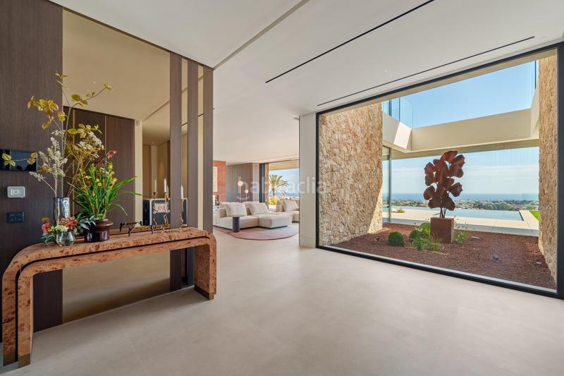 Foto 17ecdc27-f160-44c7-8eb1-50091900dea3. House with parking pool in Benahavís pueblo Benahavís