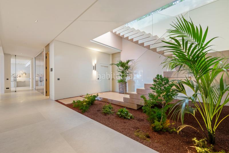 Foto e6e31d96-4d63-4012-9ee8-cb1e8098da2b. House with parking pool in Benahavís pueblo Benahavís