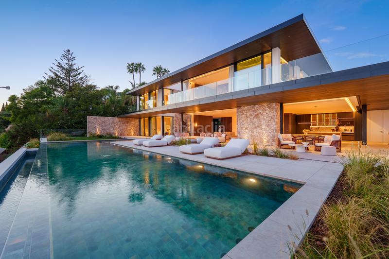 Foto f4528662-b5bf-4c89-b987-4d769642f008. House with parking pool in Benahavís pueblo Benahavís