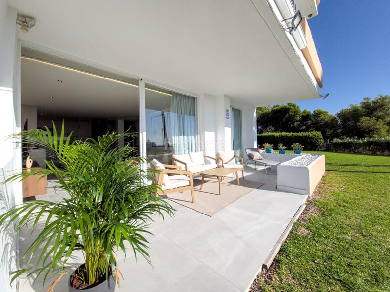 Foto 3ecf5c37-d4eb-409e-a72f-ff99c9d2230e. Apartament amb calefacció aparcament piscina a El Faro de Calaburra - Chaparral Mijas