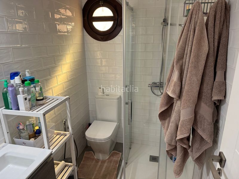 Foto 33983fbf-b6b3-46ce-afac-b1c8af3841a5. Casa amb aparcament piscina a Centro Estepona