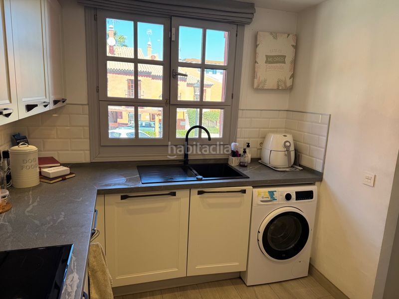 Foto 6ab35f60-c58c-428e-a897-50b31ddcf0a6. Casa amb aparcament piscina a Centro Estepona