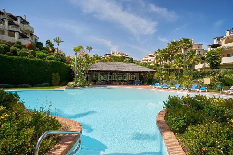 Foto 1a32ca24-dc4f-4117-b7e3-4856f0439cbf. Apartament amb calefacció aparcament piscina a Benahavís pueblo Benahavís