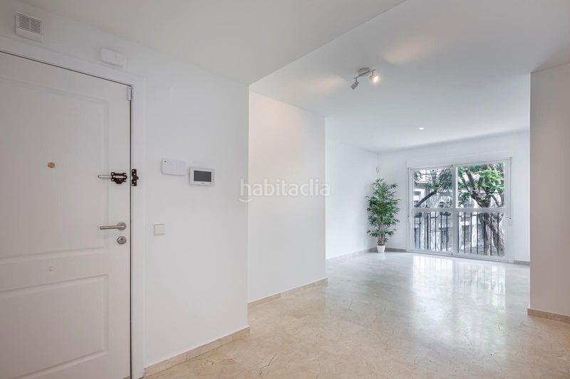 Foto 89723459-81a2-47c5-9991-368662c910fd. Apartament amb calefacció aparcament a Centro Estepona