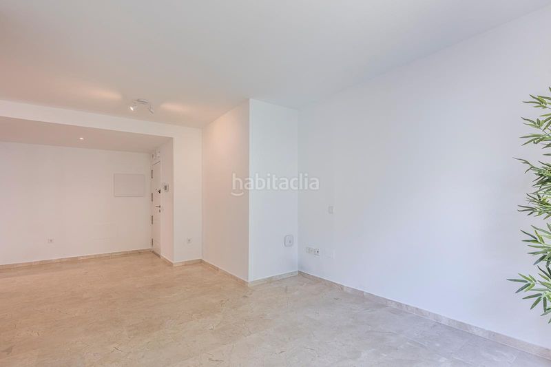Foto fe069bb5-d86f-4d8b-b758-28431c29dee5. Apartament amb calefacció aparcament a Centro Estepona