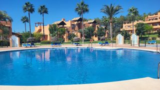 Lloguer Àtic a Casares pueblo. Ático de lujo con vistas al mar y jacuzzi privado  casares costa