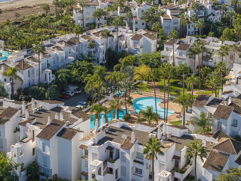 Foto c14d9519-5eaf-42f6-8c89-c4ed08735380. Apartament amb calefacció aparcament piscina a Centro Estepona