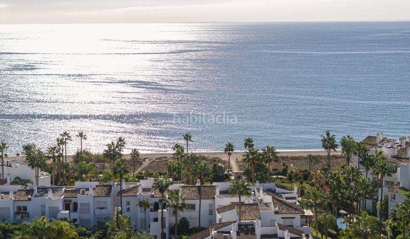 Foto e809a5ec-21c6-4ec8-a6c9-e3347894c028. Apartament amb calefacció aparcament piscina a Centro Estepona