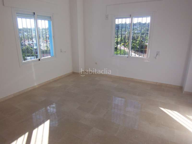 Foto 6fe6d383-f682-4e7e-ab4f-585864ae6b9a. Casa amb piscina a Casco Antiguo Marbella