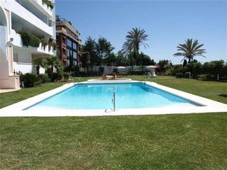 Appartement à Puerto Banús. Apartamento en venta en marbella  puerto banus, marbella