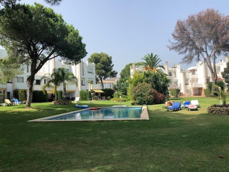 Foto edf8e7a0-c3ce-4da9-83c0-9db28db7767c. Casa adosada adosado en venta en Casco Antiguo Marbella