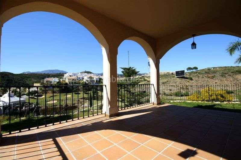 Foto 14c5285a-539a-496d-997f-3f47e3870988. Casa villa en venta en Casco Antiguo Marbella