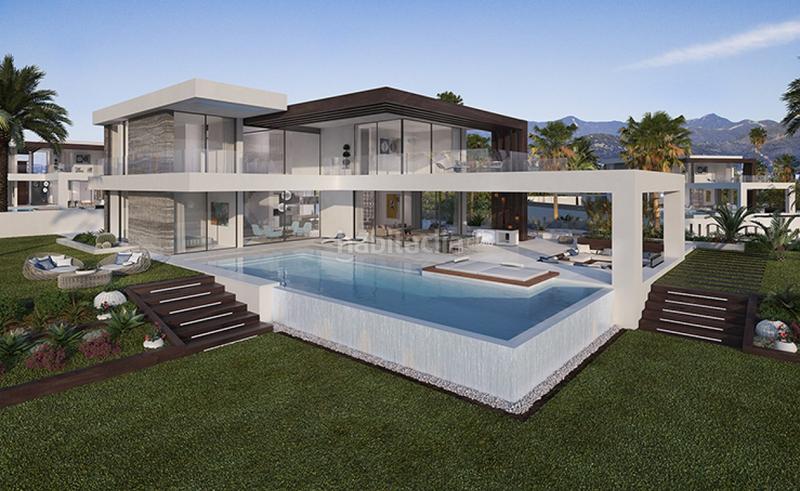 Foto ae110c1d-5826-47eb-bea7-d1e04af93553. Casa villa en venta en Centro Estepona