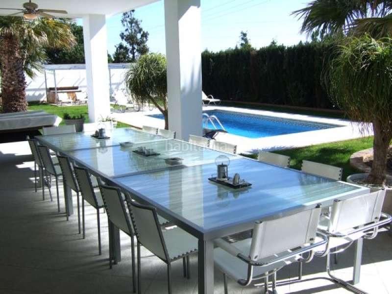 Foto def71714-ed9c-4ff7-b527-c4077a5bdd64. Casa villa en venta en Casco Antiguo Marbella