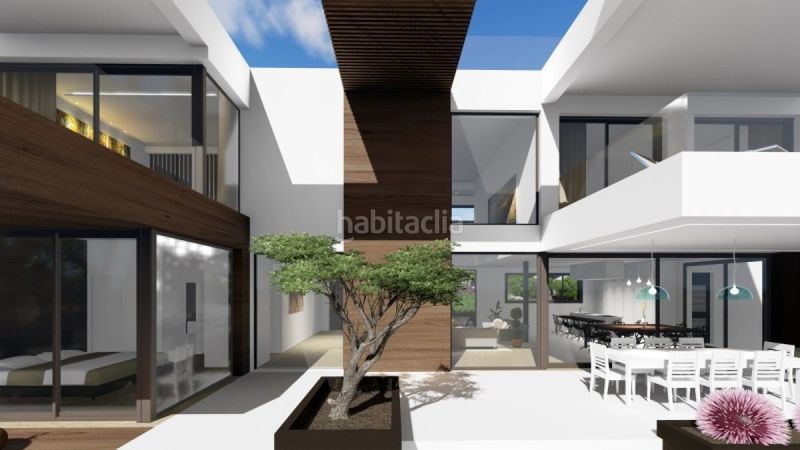 Foto ba50a55d-3d98-49b9-8f6d-3d70ebacba28. Casa amb aparcament piscina a Casco Antiguo Marbella
