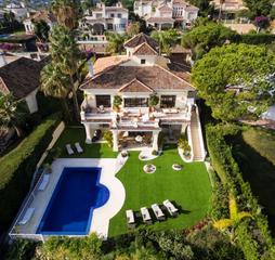 Casa a Casco Antiguo. Villa en venta en marbella