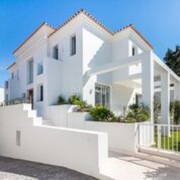 Foto f1525315-1114-4fd9-ad3b-f732b9fed608. Casa villa en venta en Casco Antiguo Marbella