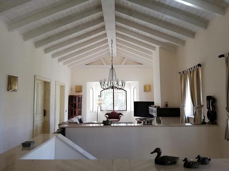Foto 1efbae35-63e2-4b59-8f90-fa9b51ce117f. Casa villa en venta en benalmadena en Centro Benalmádena