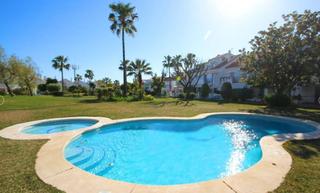 Casa adossada a Casco Antiguo. Adosado en venta en marbella