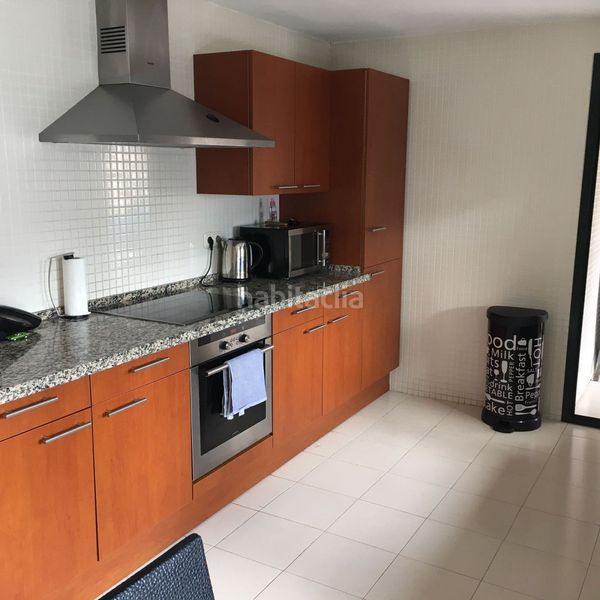 Foto 51d3e12d-e351-4878-897b-fbe7820d8302. Apartament amb calefacció aparcament piscina a Casco Antiguo Marbella
