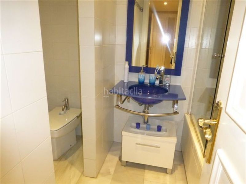 Foto 67c1a87c-678c-46b3-a340-13b1be3489b5. Apartament amb calefacció aparcament piscina a Nueva Andalucía centro Marbella