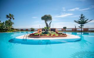 Appartement à Puerto Banús. Apartamento en venta en marbella  puerto banus, marbella