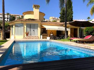 Maison à Casco Antiguo. Villa en venta en marbella