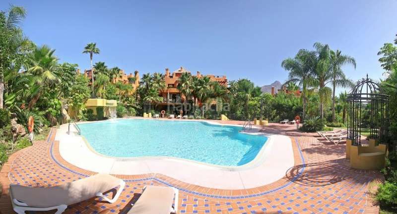 Foto 3bad0e97-f2db-49cb-a658-166d7bf7a0b1. Apartament amb piscina a Puerto Banús Marbella