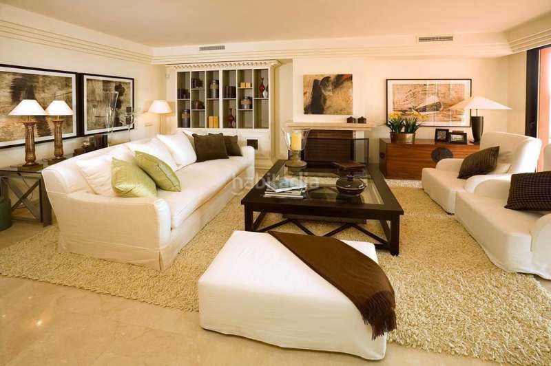 Foto 6ddb6d93-c6c2-472e-a963-891761c8dcc0. Apartament amb piscina a Puerto Banús Marbella