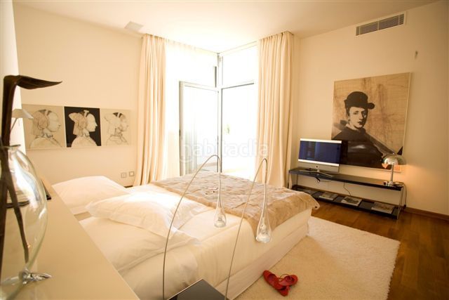 Foto a4686f20-a03b-4aec-affa-72883edebeae. Casa adossada amb aparcament piscina a Casco Antiguo Marbella