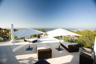 Semi detached house in Casco Antiguo