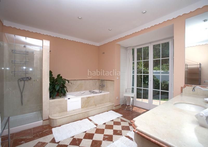 Foto 93f9b288-fb72-4650-9298-03e0c81d91cd. Haus mit heizung parking pool in Casco Antiguo Marbella