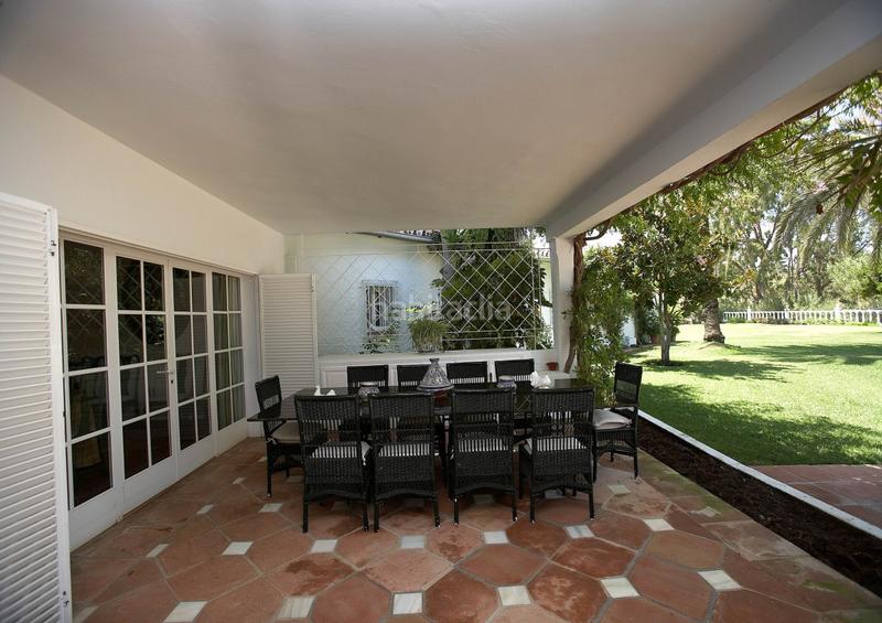 Foto e335bae9-77bd-4a7c-ac61-b4aad151f6ac. Haus mit heizung parking pool in Casco Antiguo Marbella