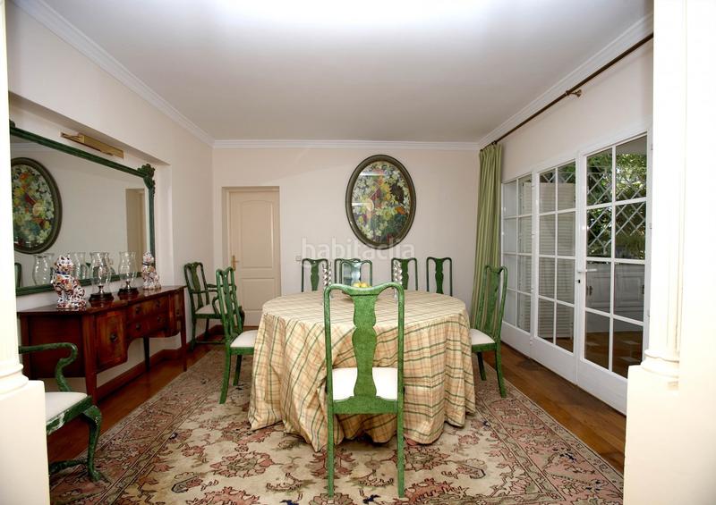 Foto c4a42130-3d99-4e1f-bb96-e4401cdc58ac. House with heating parking pool in Casco Antiguo Marbella